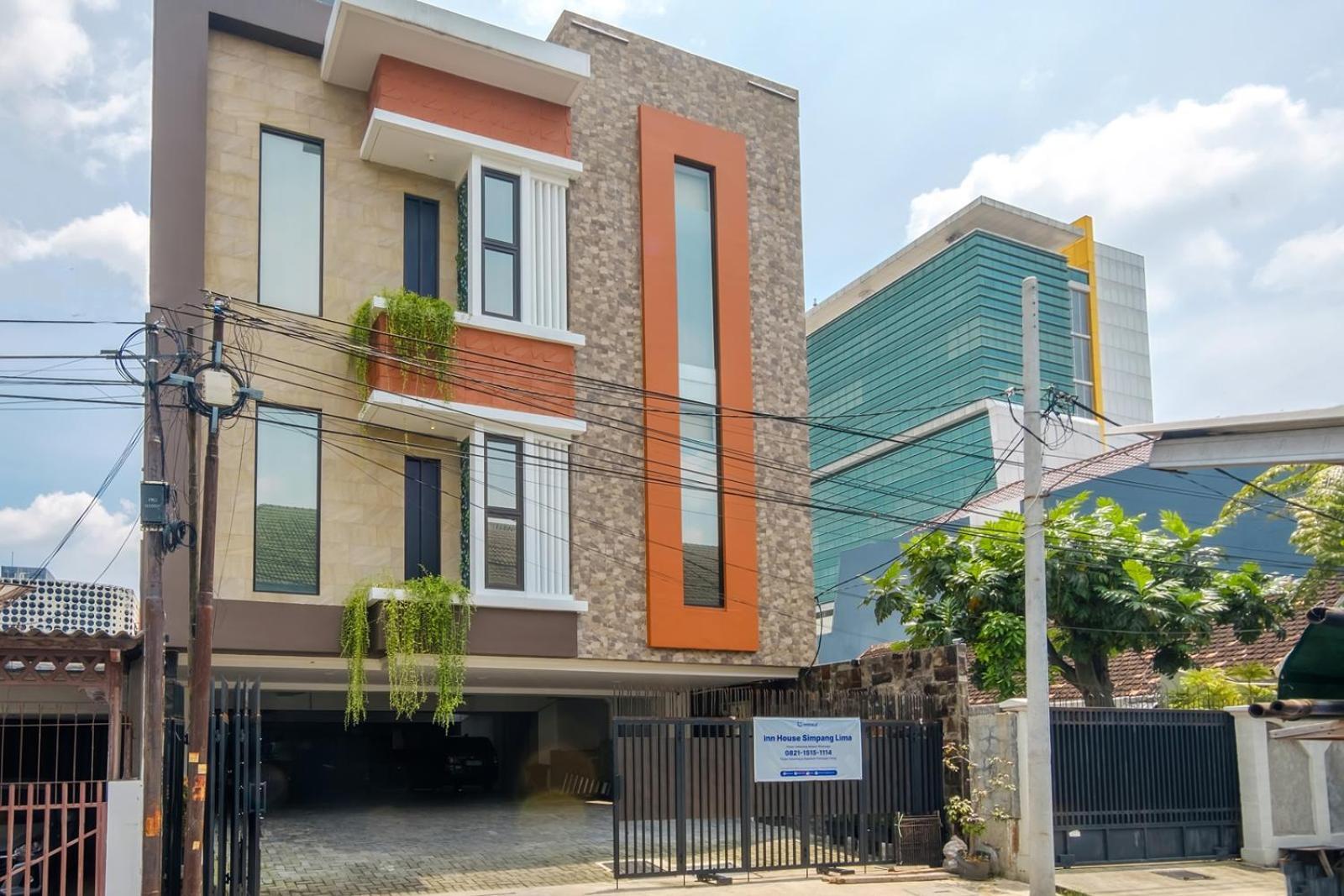 Innca House Simpang Lima,
